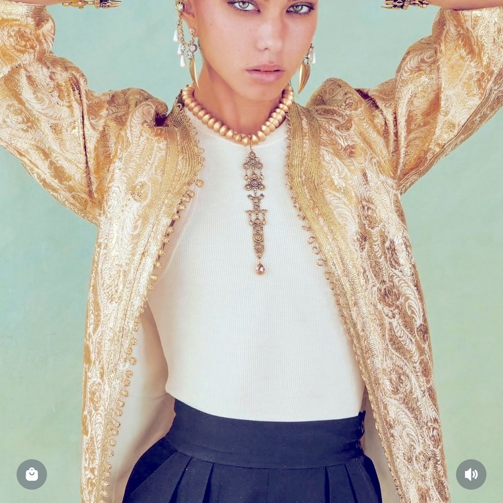 Dylanlex Margot Gold Pendant Necklace - Picture 7 of 7